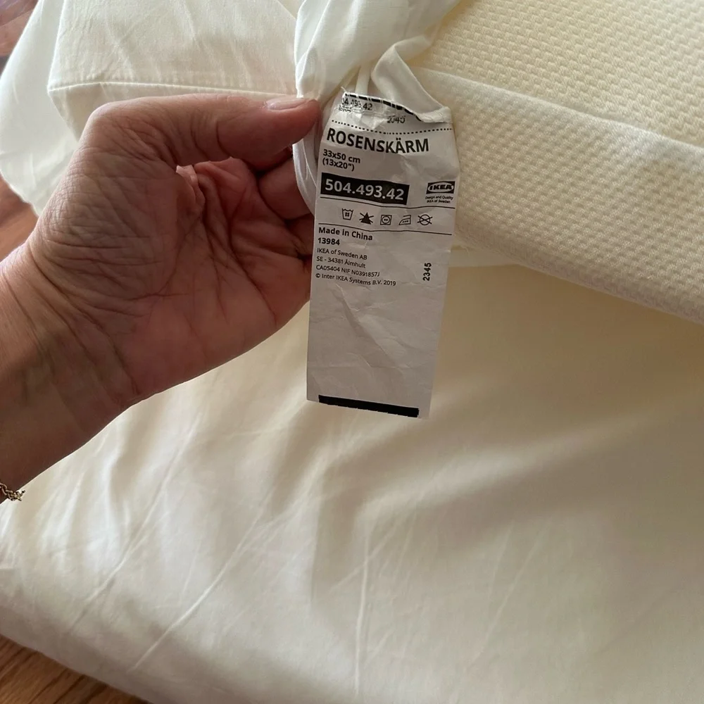 NWT 2 of Ergonomic Pillows & Pillowcases, side/back sleeper, Sz 13x18